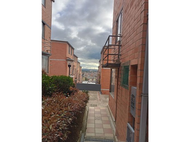 Casa en venta en Cerros De Suba, Bogotá · foto 7 de 11
