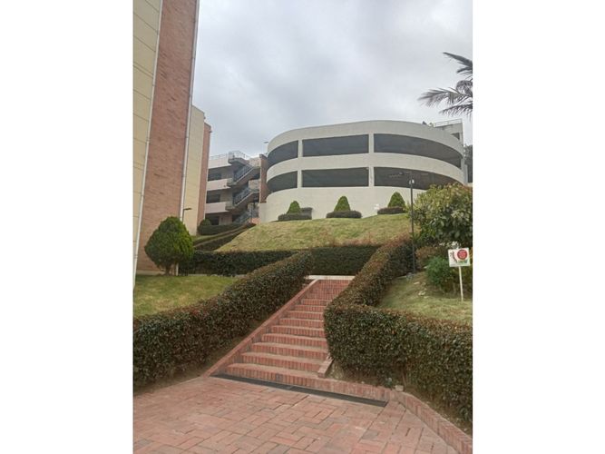 Casa en venta en Cerros De Suba, Bogotá · foto 10 de 11