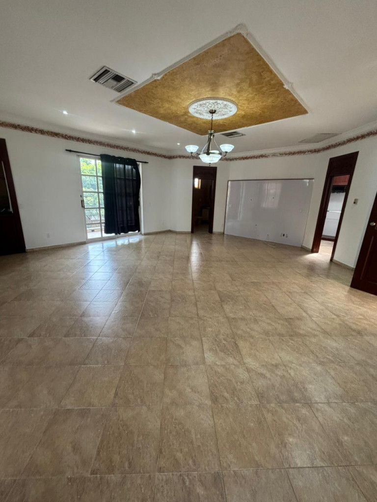 Casa en Arriendo en Cristales, Cali