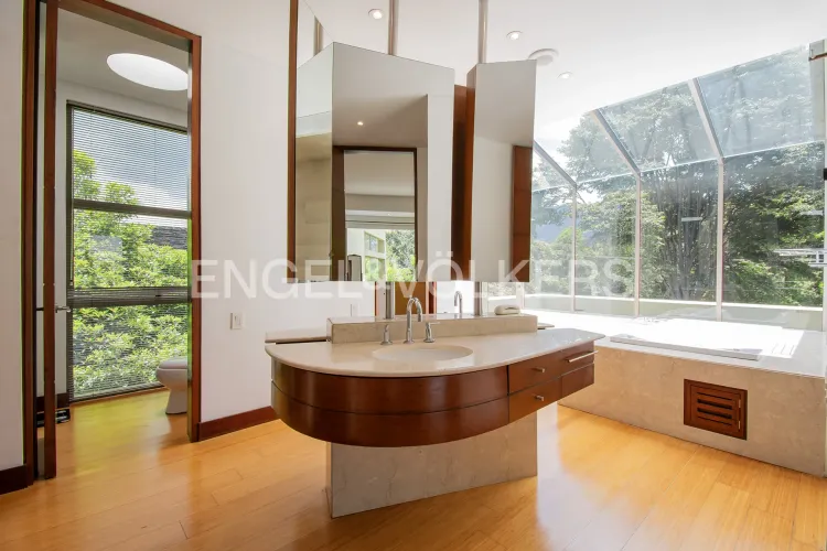 Casa de 5 alcobas en arriendo en Guaymaral, Chía, 650 m² · foto 17 de 20