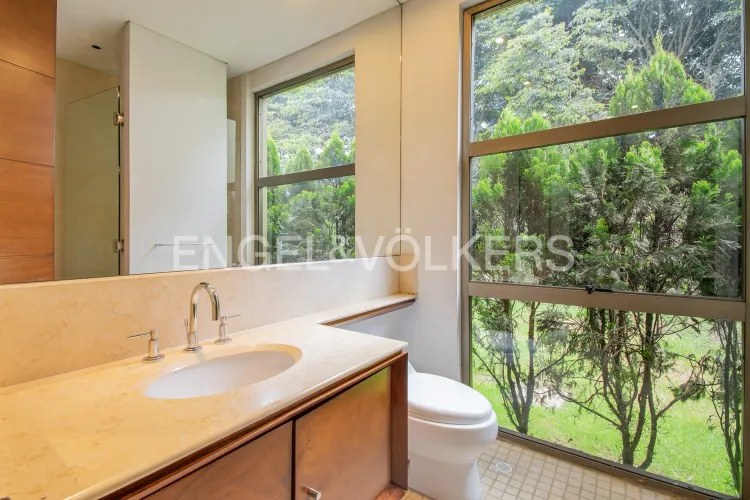 Casa de 5 alcobas en arriendo en Guaymaral, Chía, 650 m² · foto 13 de 20