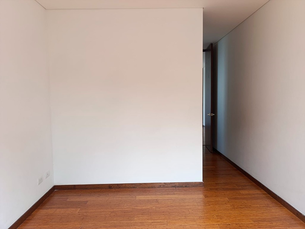 Apartamento en arriendo en El Poblado, Medellín · foto 4 de 19