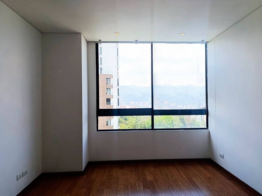 Apartamento en arriendo en El Poblado, Medellín · foto 12 de 19