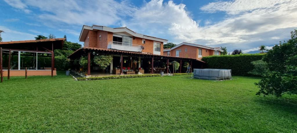 House for rent in Pance, Cali