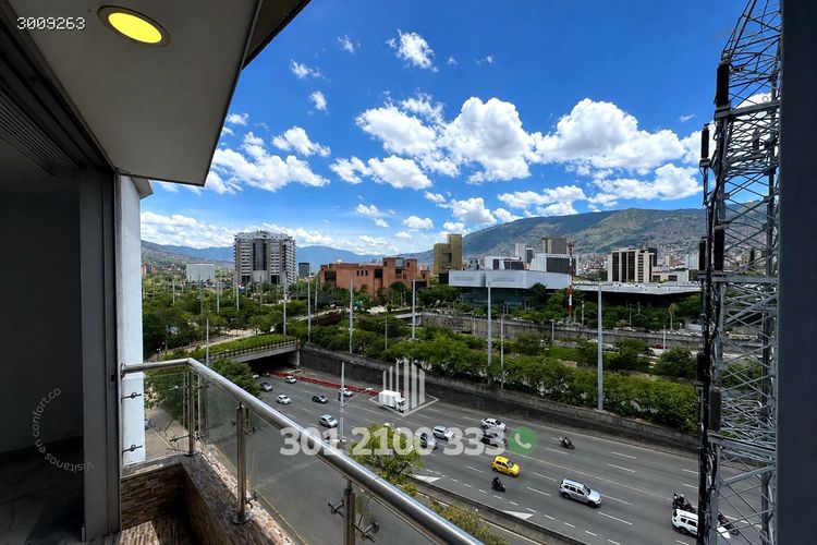 Apartamento de 3 alcobas en venta en Conquistadores, Medellín, 100 m² · foto 10 de 24