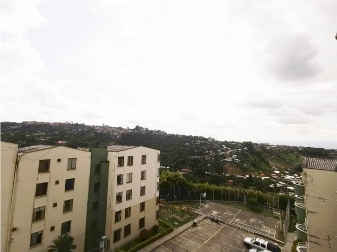 Apartamento de 3 alcobas en venta en Ciudadela Pereira, Pereira, 66 m² · foto 9 de 13