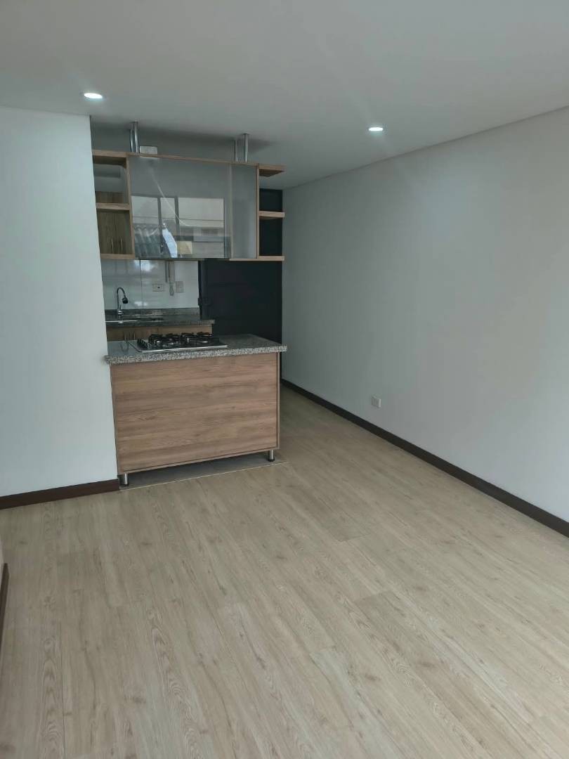 Apartamento de 2 habitaciones en venta en Libertador, Bogotá — imagen 1 de 13