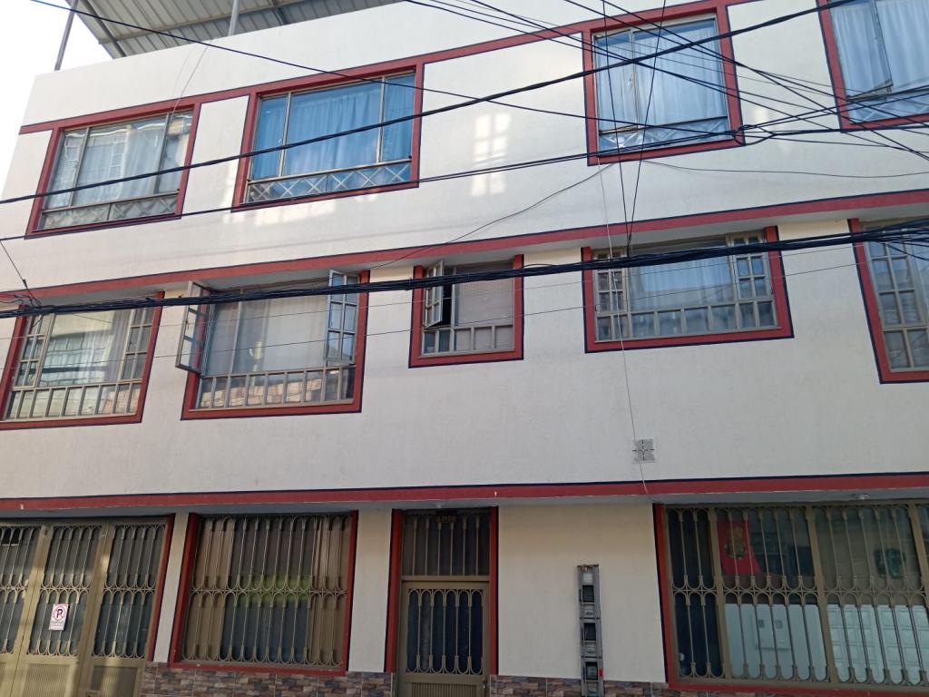 Casa en venta en Villa Mary, Bogotá · foto 13 de 17
