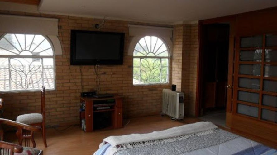 Casa de 4 alcobas en venta en Tiquiza, Chía, 220 m² · foto 6 de 15