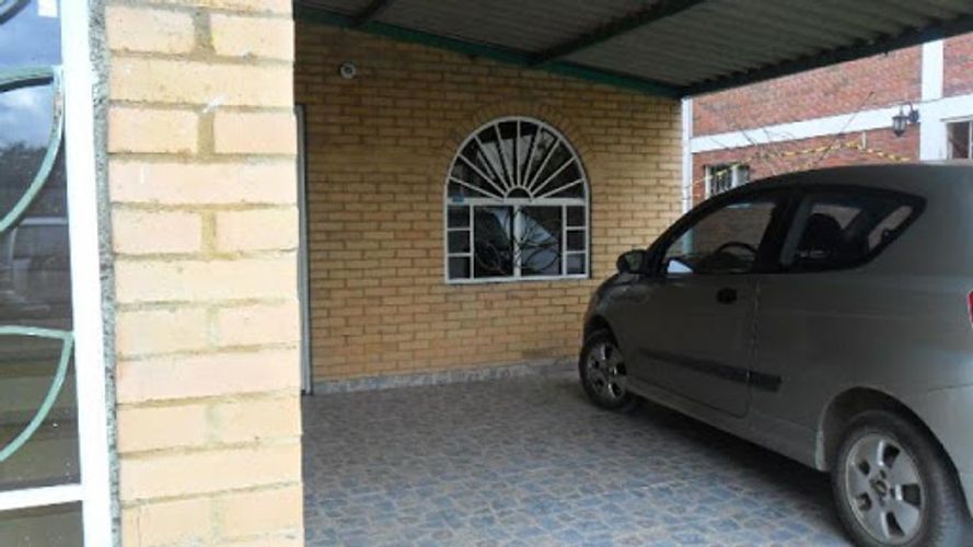 Casa de 4 alcobas en venta en Tiquiza, Chía, 220 m² · foto 14 de 15