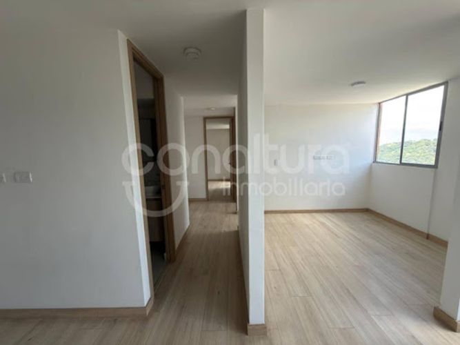 Apartamento de 2 alcobas en venta en Robledo, Medellín, 68 m² · foto 4 de 21