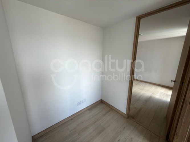 Apartamento de 2 alcobas en venta en Robledo, Medellín, 68 m² · foto 15 de 21