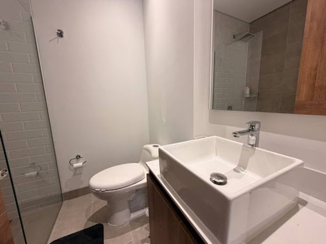 Apartamento de 1 alcoba en venta en Ciudad Del Río, Medellín, 50 m² · foto 3 de 15