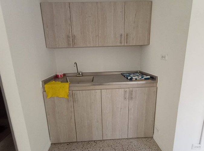 Local en arriendo en Suramericana, Medellín, 24 m² · foto 4 de 5