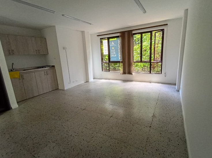 Local en Arriendo en Suramericana, Medellín