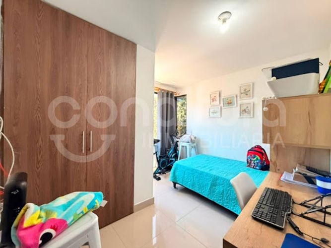Apartamento de 3 alcobas en venta en Robledo, Medellín, 73 m² · foto 2 de 16