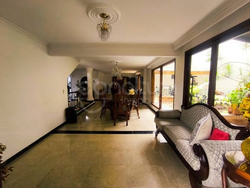 Casa de 4 alcobas en venta en Altos Del Poblado, Medellín, 350 m² · foto 5 de 24