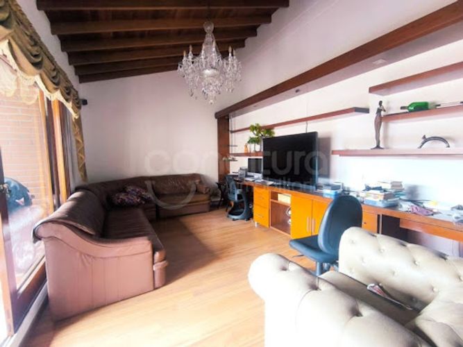 Casa de 4 alcobas en venta en Altos Del Poblado, Medellín, 350 m² · foto 6 de 24