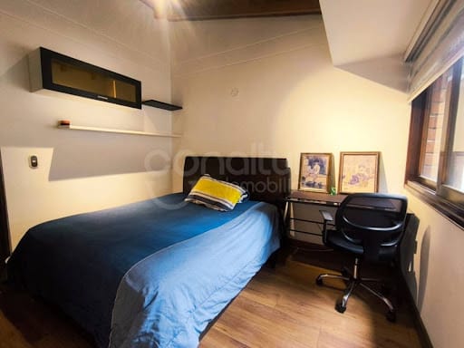 Casa de 4 alcobas en venta en Altos Del Poblado, Medellín, 350 m² · foto 13 de 24