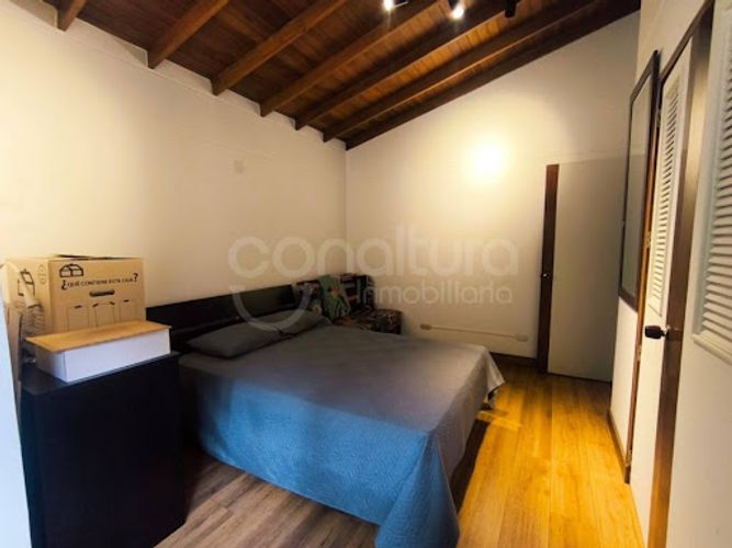 Casa de 4 alcobas en venta en Altos Del Poblado, Medellín, 350 m² · foto 14 de 24