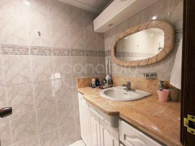 Casa de 4 alcobas en venta en Altos Del Poblado, Medellín, 350 m² · foto 16 de 24