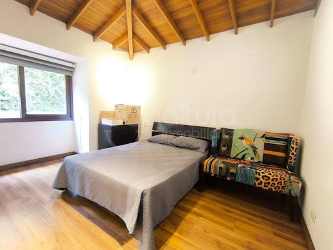 Casa de 4 alcobas en venta en Altos Del Poblado, Medellín, 350 m² · foto 17 de 24