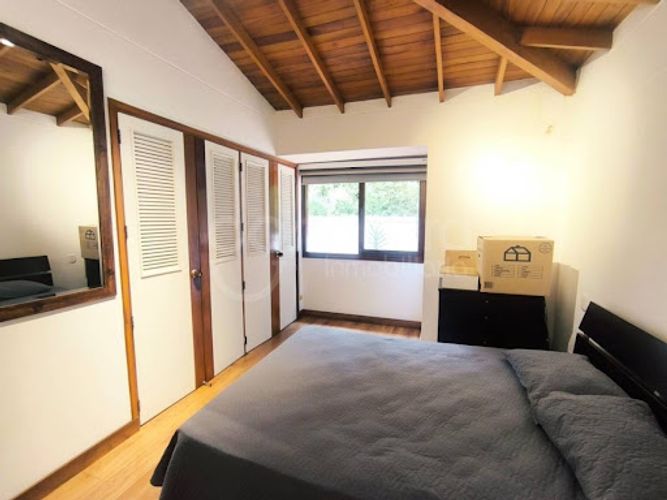 Casa de 4 alcobas en venta en Altos Del Poblado, Medellín, 350 m² · foto 18 de 24
