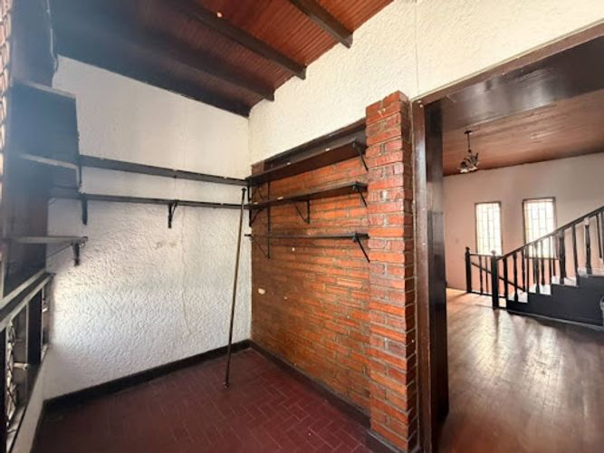 Casa de 4 alcobas en venta en Prado, Medellín, 218 m² · foto 5 de 24