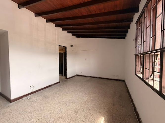 Casa de 4 alcobas en venta en Prado, Medellín, 218 m² · foto 18 de 24