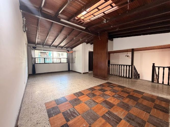 Casa de 4 alcobas en venta en Prado, Medellín, 218 m² · foto 21 de 24