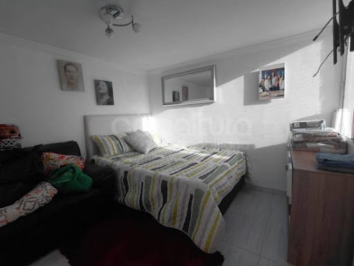Apartamento de 2 alcobas en venta en Vereda Los Gomez, Itagüí, 53 m² · foto 9 de 17