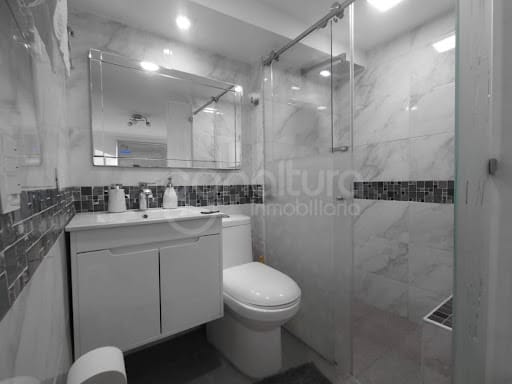 Apartamento de 2 alcobas en venta en Vereda Los Gomez, Itagüí, 53 m² · foto 11 de 17