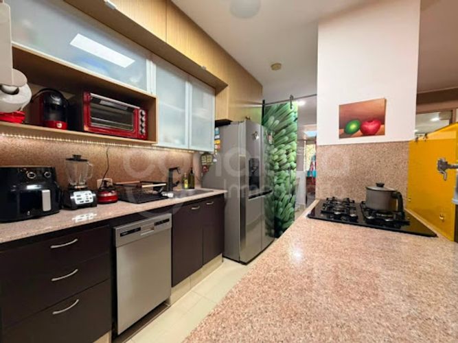 Apartamento de 1 alcoba en venta en Cumbres, Envigado, 124 m² · foto 7 de 24