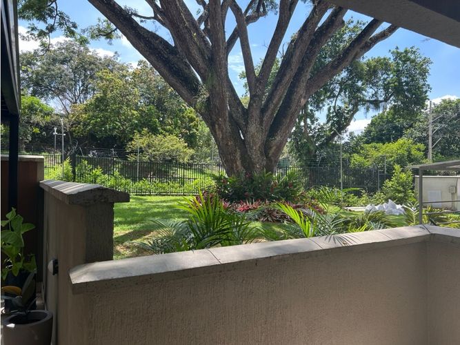 Apartamento en venta en Pance, Cali · foto 8 de 24