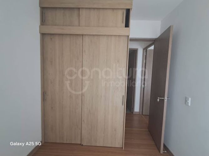 Apartamento de 2 alcobas en venta en San Jose, Sabaneta, 58 m² · foto 8 de 12