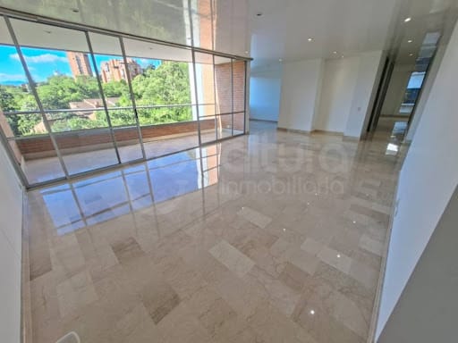 Apartamento de 4 alcobas en arriendo en Portaton Del Poblado, Envigado, 180 m² · foto 4 de 24