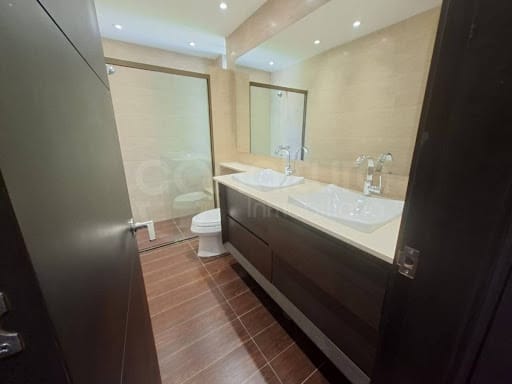 Apartamento de 4 alcobas en arriendo en Portaton Del Poblado, Envigado, 180 m² · foto 23 de 24