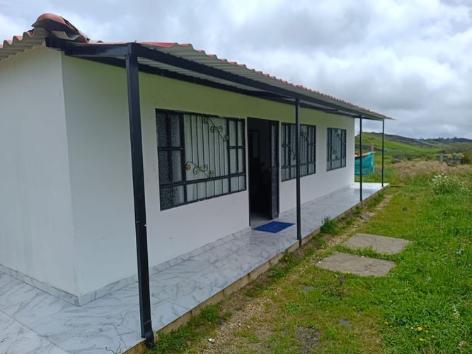 Finca en venta en Romeral, Soacha, 15100 m² · foto 2 de 18