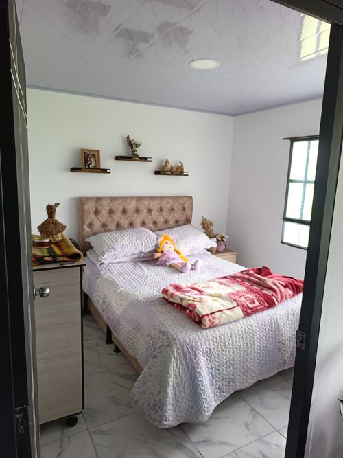 Finca en venta en Romeral, Soacha, 15100 m² · foto 4 de 18