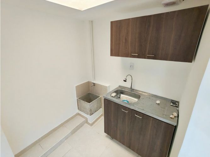 Oficina en arriendo en Cartagenita, Mosquera, 92 m² · foto 9 de 24