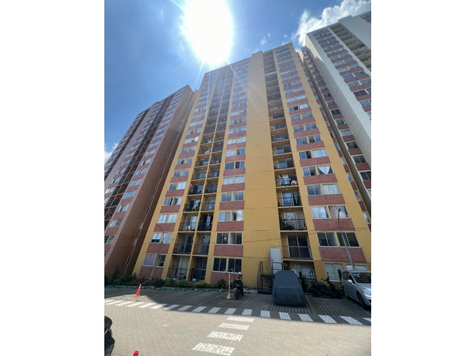 Apartamento en venta en La Bermejala, La Estrella · foto 11 de 24