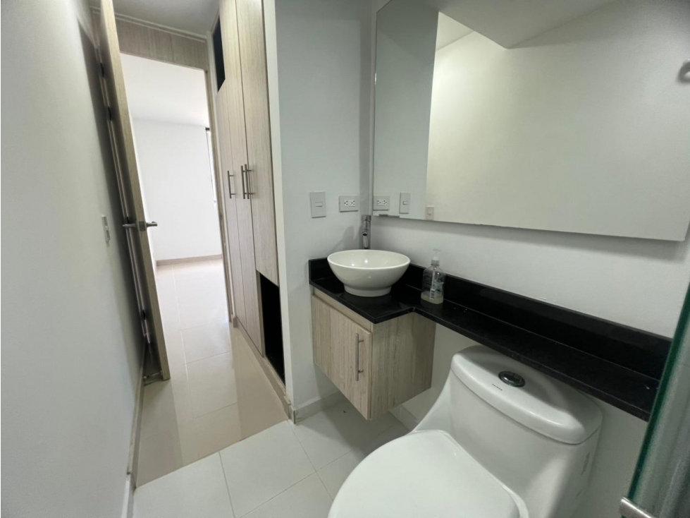 Apartamento en venta en La Bermejala, La Estrella · foto 19 de 24