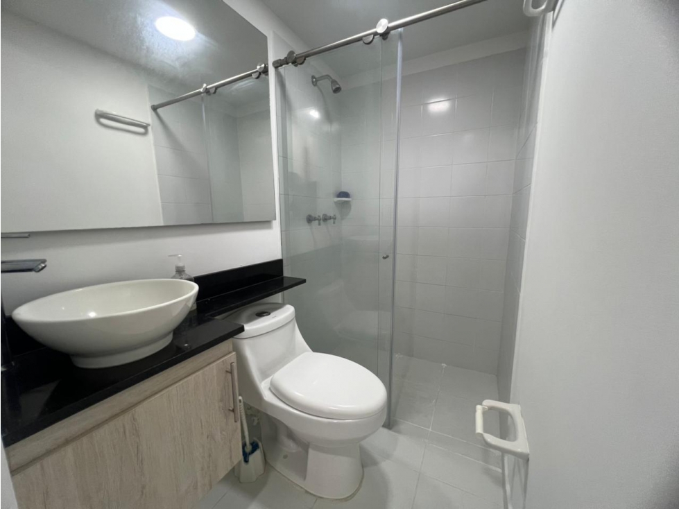 Apartamento en venta en La Bermejala, La Estrella · foto 20 de 24