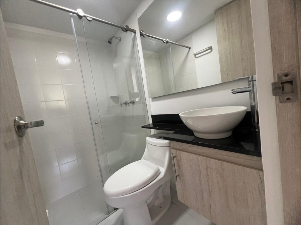 Apartamento en venta en La Bermejala, La Estrella · foto 22 de 24