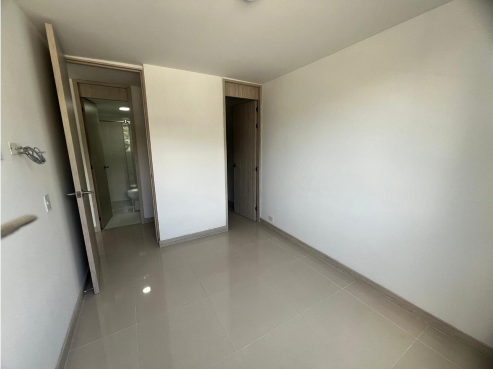 Apartamento en venta en La Bermejala, La Estrella · foto 24 de 24