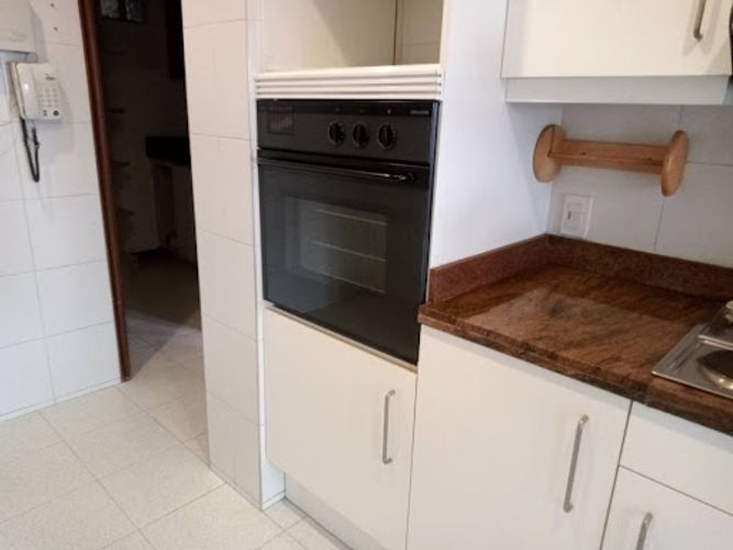 Apartamento de 3 alcobas en venta en Los Rosales, Bogotá, 126 m² · foto 5 de 17
