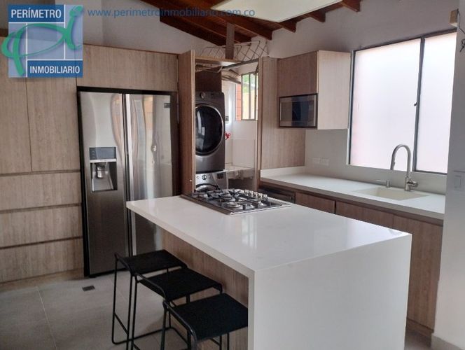 Apartamento de 3 alcobas en venta en Gascuña, Envigado, 102 m² · foto 4 de 20