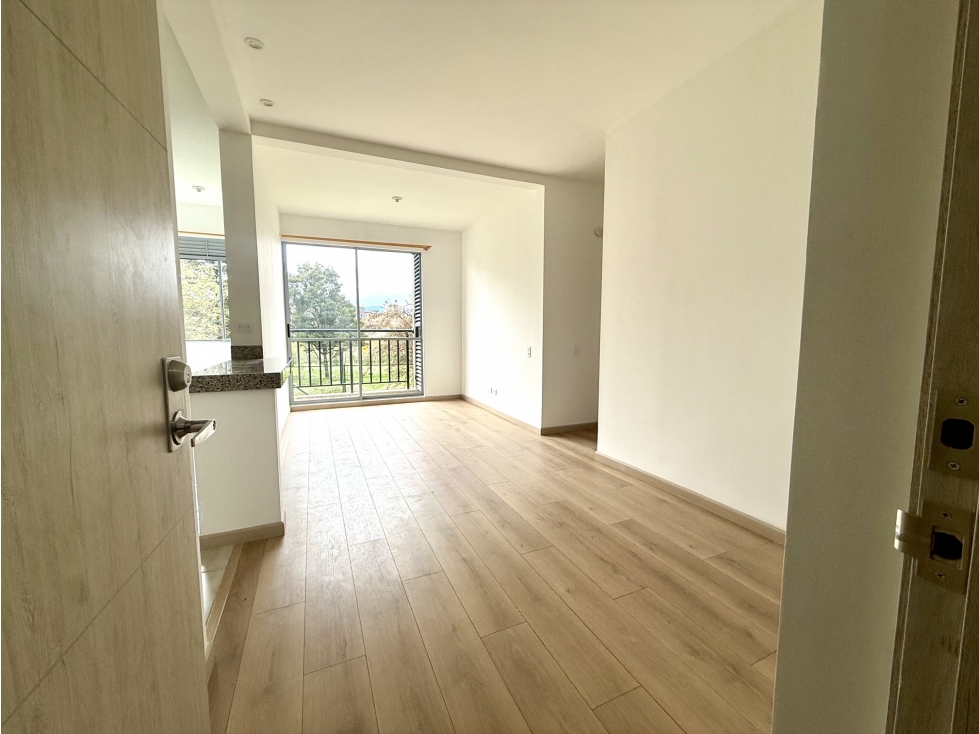 Apartamento de 3 habitaciones en arriendo en Villa Alsacia, Bogotá — imagen 1 de 26