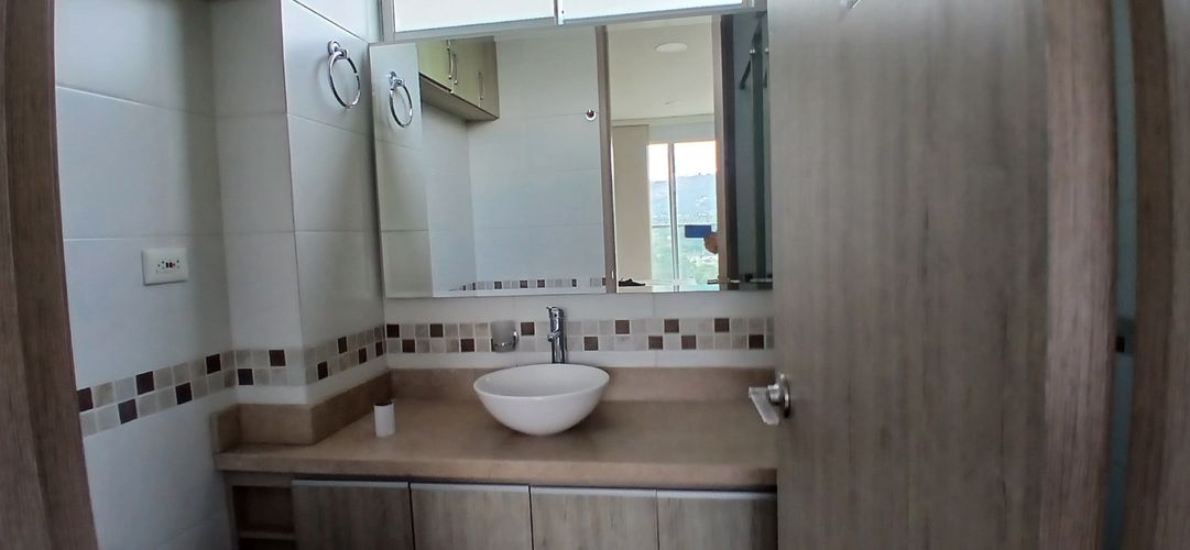 Apartamento de 3 alcobas en venta en Cañaveral, Floridablanca, 137 m² · foto 16 de 19