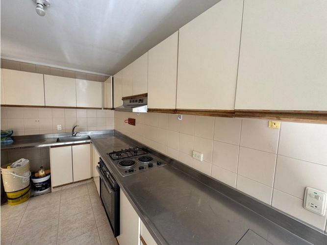 Apartamento de 5 alcobas en venta en La Florida, Medellín, 186 m² · foto 5 de 24
